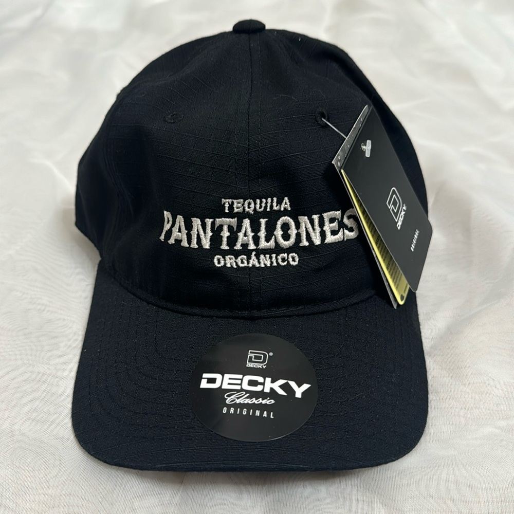 Pantalones Branded Decky Cap